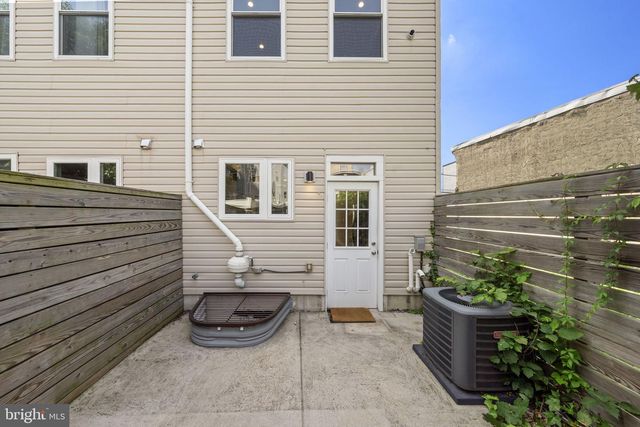 1517 N MARSTON ST, Philadelphia, PA 19121