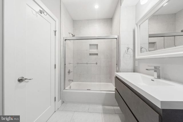 1517 N MARSTON ST, Philadelphia, PA 19121