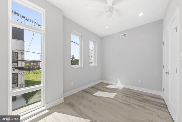 1517 N MARSTON ST, Philadelphia, PA 19121