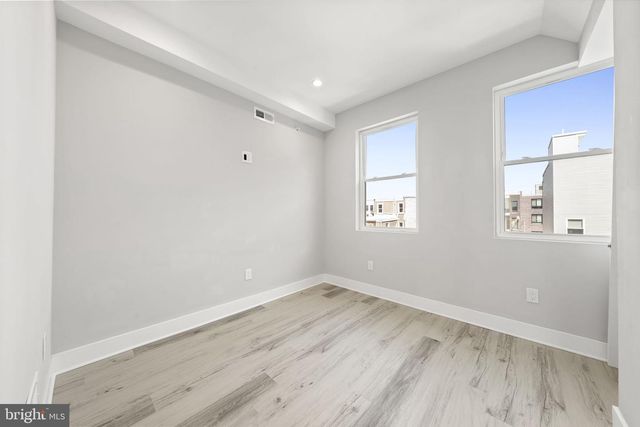 1517 N MARSTON ST, Philadelphia, PA 19121