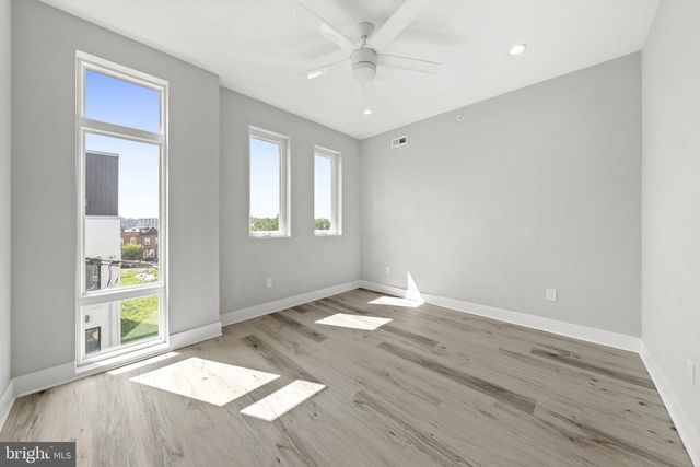 1517 N MARSTON ST, Philadelphia, PA 19121