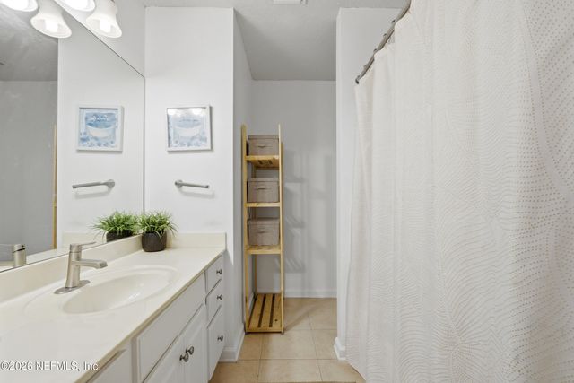 6659 ARCHING BRANCH Circle, Jacksonville, FL 32258