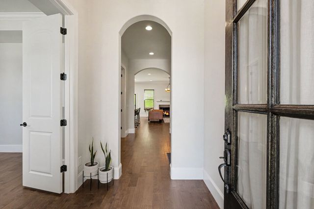 7102 Big Oak Ln, Nolensville, TN 37135