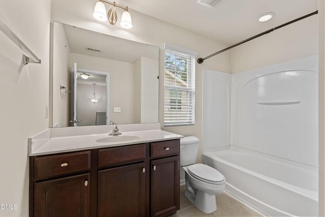10017 Lynnberry Place, Raleigh, NC 27617