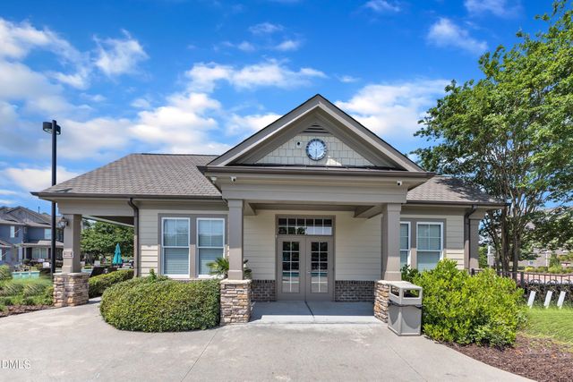10017 Lynnberry Place, Raleigh, NC 27617