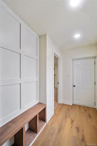 19133 Huntington Avenue, Harper Woods, MI 48225