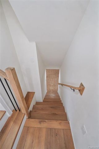 19133 Huntington Avenue, Harper Woods, MI 48225