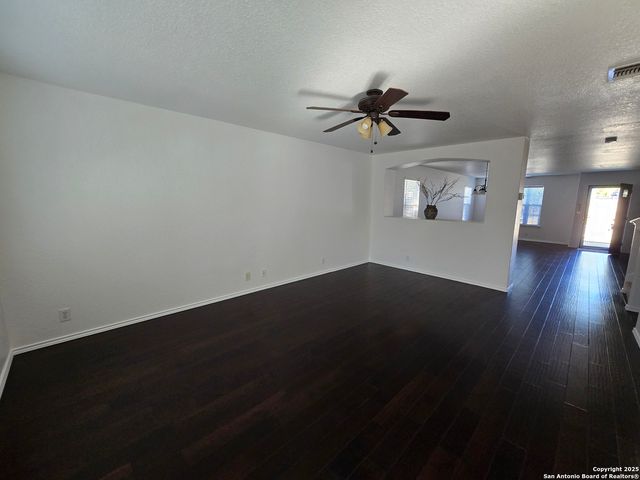 15131 Vigil View, San Antonio, TX 78233