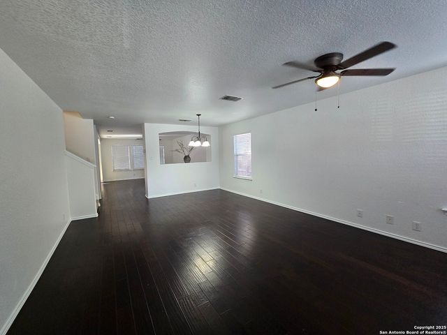 15131 Vigil View, San Antonio, TX 78233