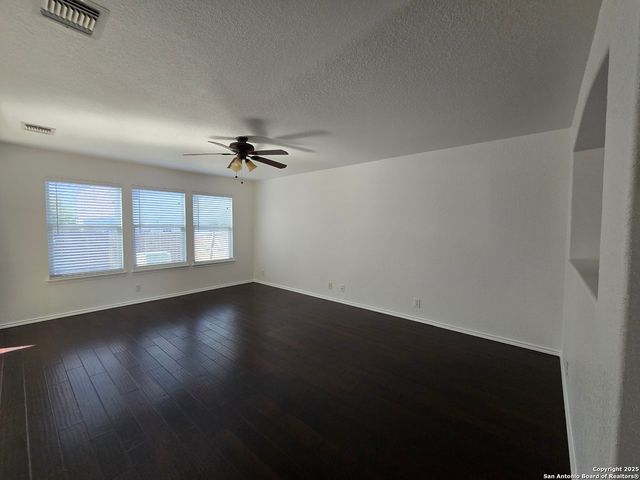 15131 Vigil View, San Antonio, TX 78233