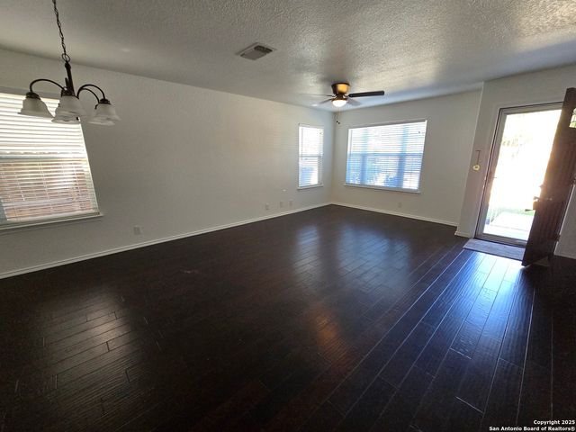 15131 Vigil View, San Antonio, TX 78233