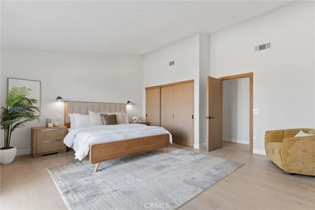 6052 Maury Avenue, Woodland Hills, CA 91367