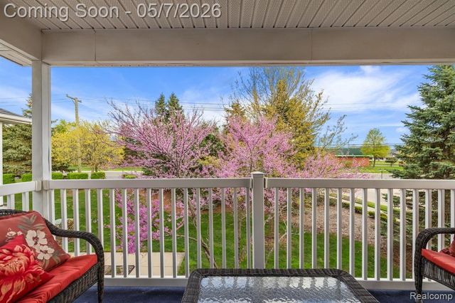 14226 Moravian Manor Circle, Sterling Heights, MI 48312