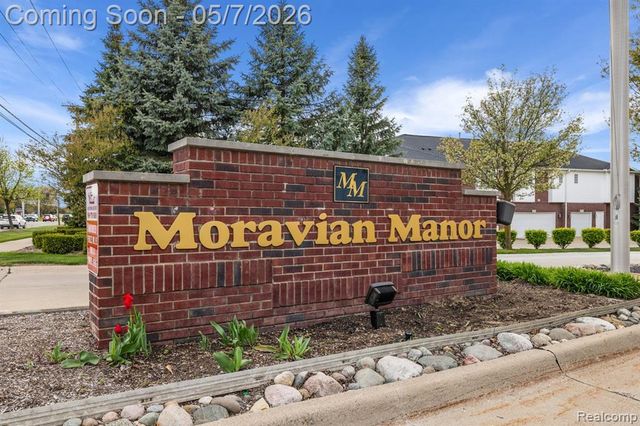 14226 Moravian Manor Circle, Sterling Heights, MI 48312