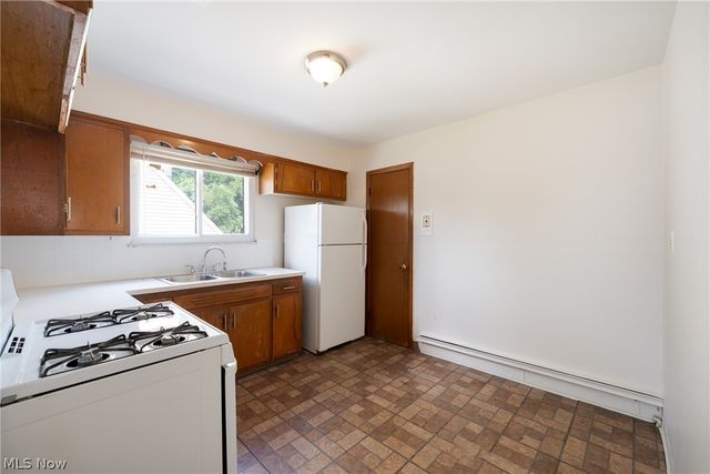 14405 Hale Avenue, Cleveland, OH 44110