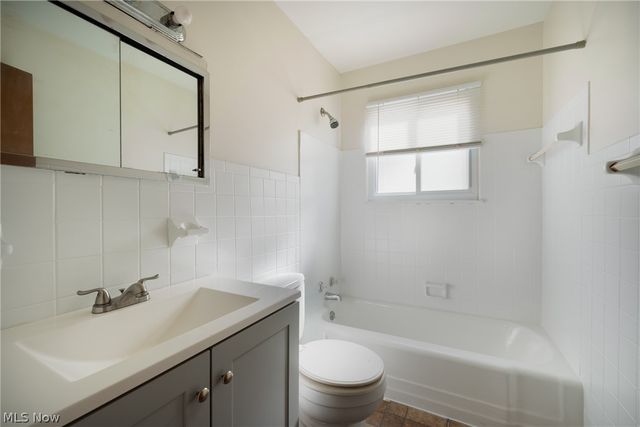 14405 Hale Avenue, Cleveland, OH 44110