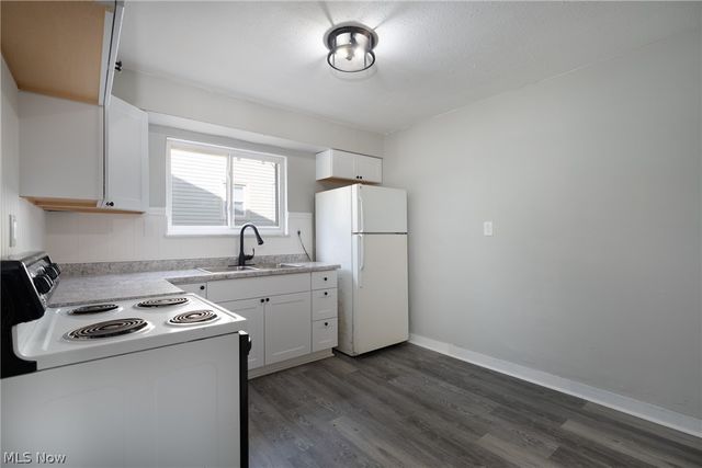 14405 Hale Avenue, Cleveland, OH 44110