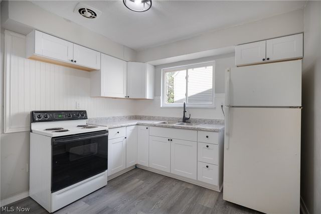 14405 Hale Avenue, Cleveland, OH 44110