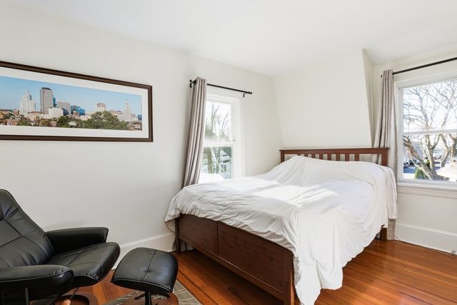 23 A St, Hull, MA 02045