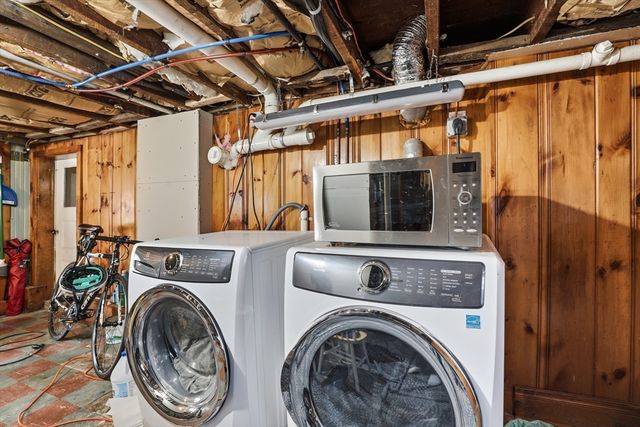 23 A St, Hull, MA 02045