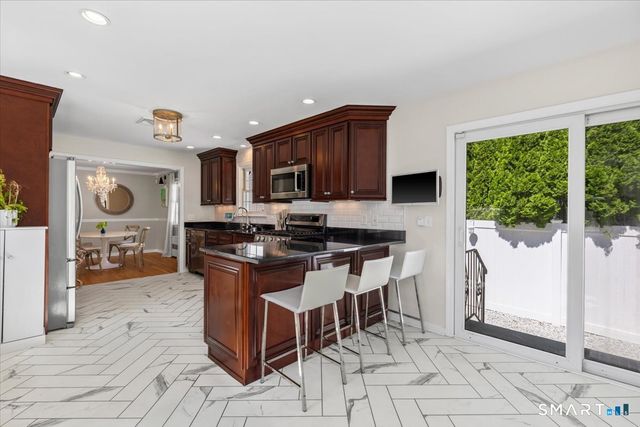 105 Holmes Avenue, Darien, CT 06820