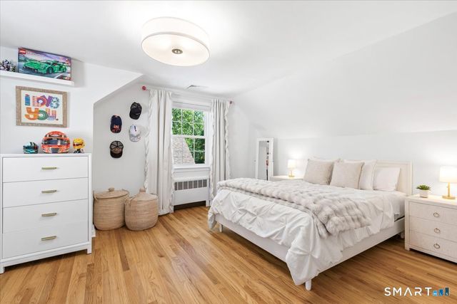 105 Holmes Avenue, Darien, CT 06820