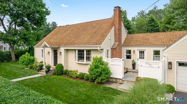 105 Holmes Avenue, Darien, CT 06820