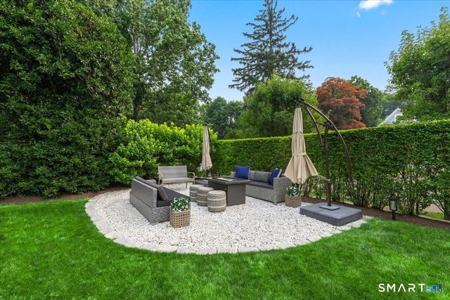 105 Holmes Avenue, Darien, CT 06820