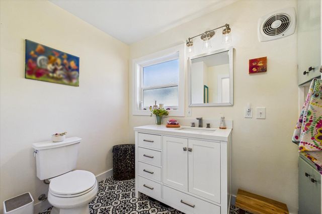 807 16th Street, Fortuna, CA 95540