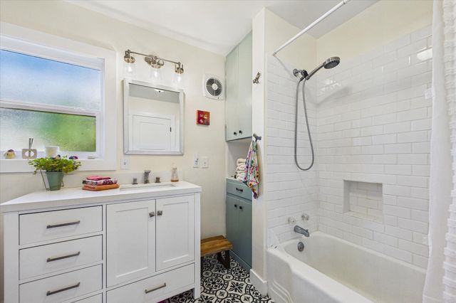 807 16th Street, Fortuna, CA 95540