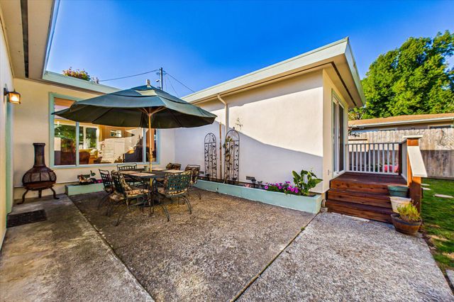 807 16th Street, Fortuna, CA 95540