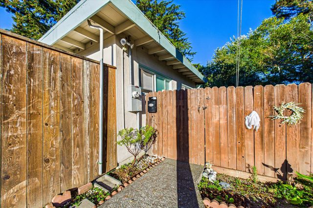 807 16th Street, Fortuna, CA 95540