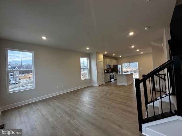 5527 ABERDEEN PL, White Plains, MD 20695