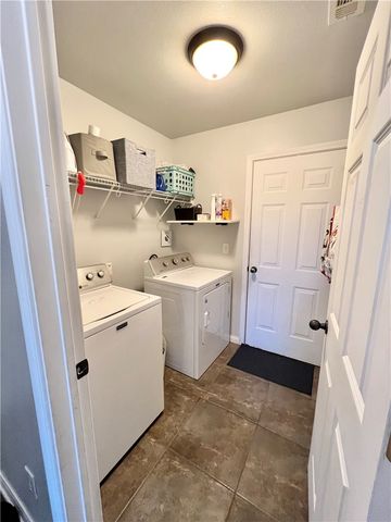 410 Sienna Drive, Centerton, AR 72719
