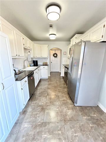 410 Sienna Drive, Centerton, AR 72719
