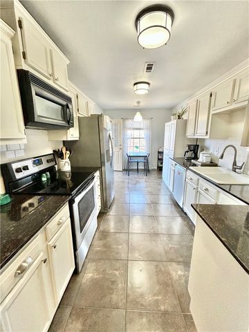 410 Sienna Drive, Centerton, AR 72719