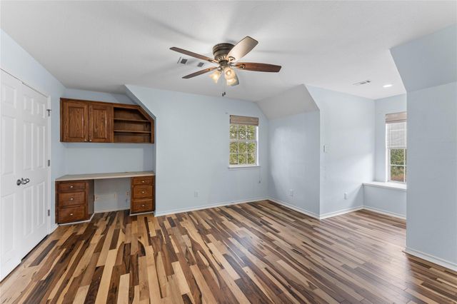 1060 Great Oaks DR, Salado, TX 76571