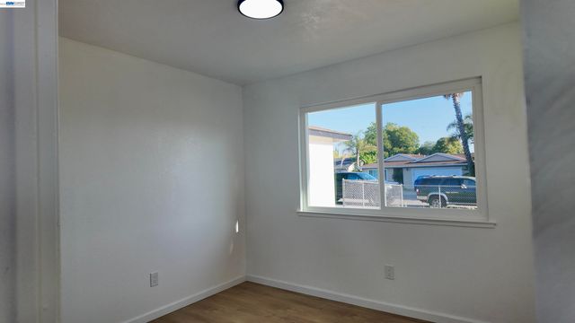 7340 Salazar Dr, North Highlands, CA 95660