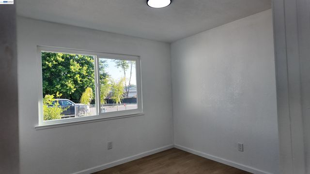 7340 Salazar Dr, North Highlands, CA 95660
