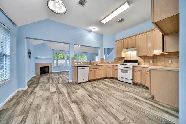 30702 Country Meadows Drive, Tomball, TX 77375