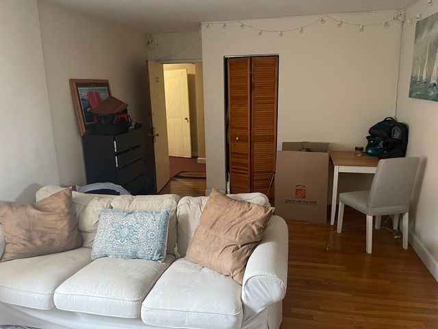2016 Commonwealth Avenue 3C, Boston, MA 02135