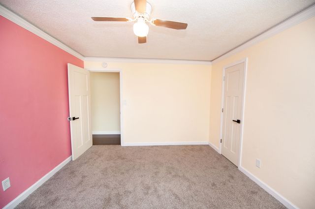 548 Honeysuckle Road, Spartanburg, SC 29303