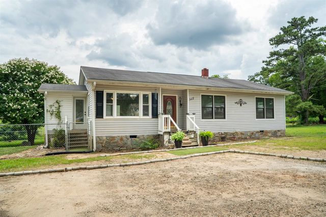 548 Honeysuckle Road, Spartanburg, SC 29303