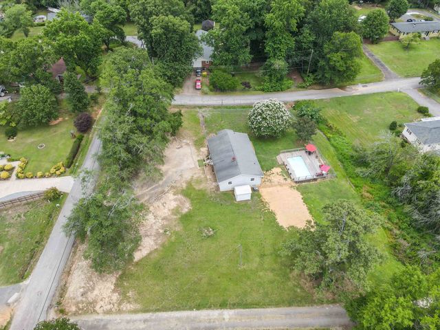 548 Honeysuckle Road, Spartanburg, SC 29303