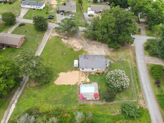 548 Honeysuckle Road, Spartanburg, SC 29303