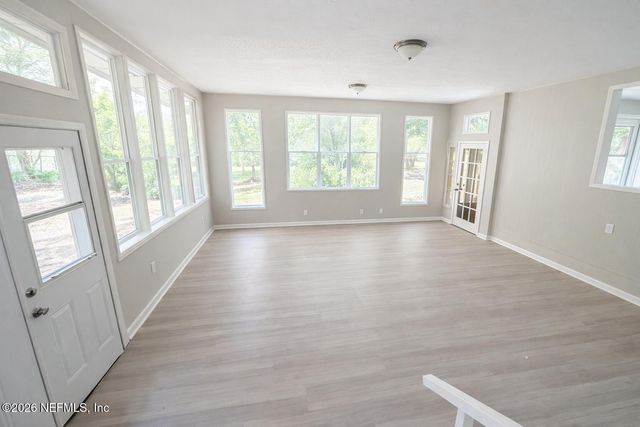 8265 COLVILLE Street, Jacksonville, FL 32220