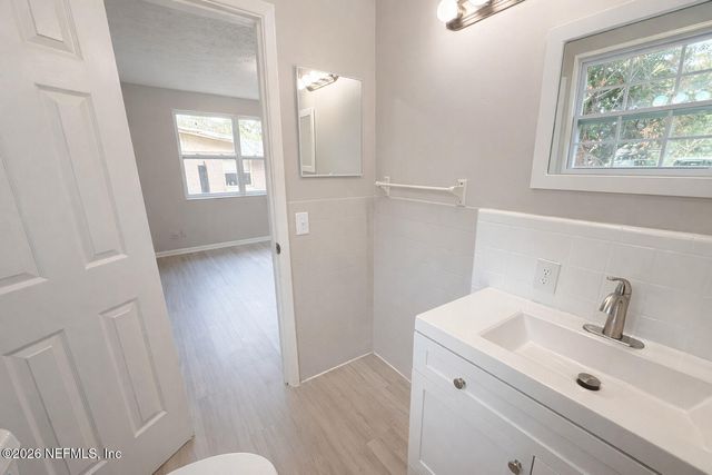 8265 COLVILLE Street, Jacksonville, FL 32220