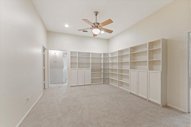 10 Seneca Place, The Woodlands, TX 77382