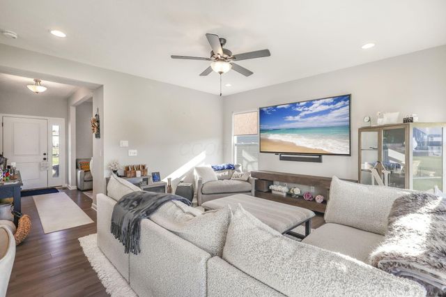 2725 Carmie Drive, Blacklick, OH 43004