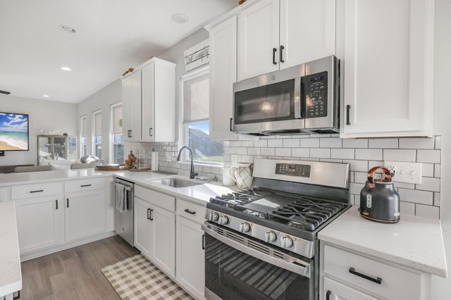 2725 Carmie Drive, Blacklick, OH 43004